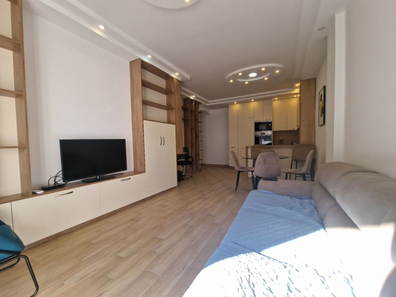 Appartement à Budva, Monténégro, 76 m² - image 1