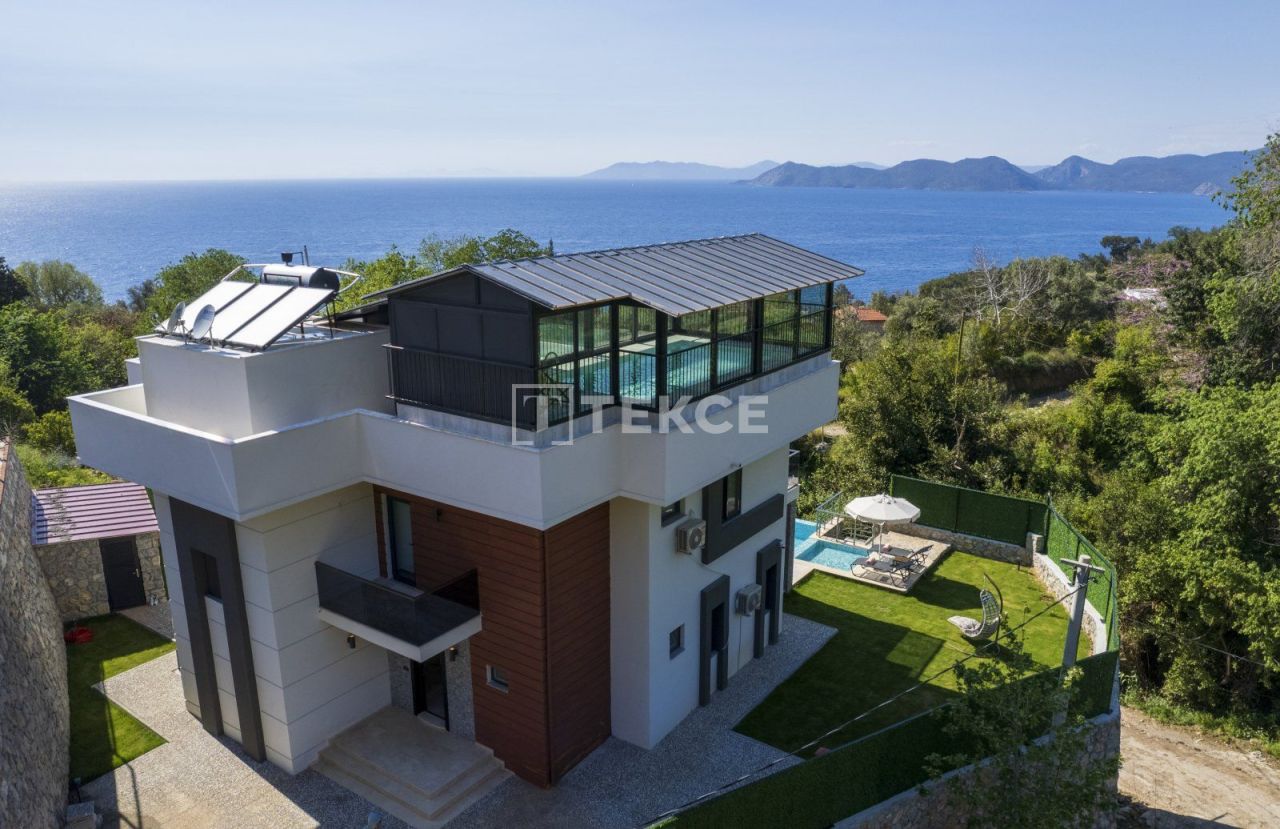 Villa in Fethiye, Türkei, 290 m² - Foto 1