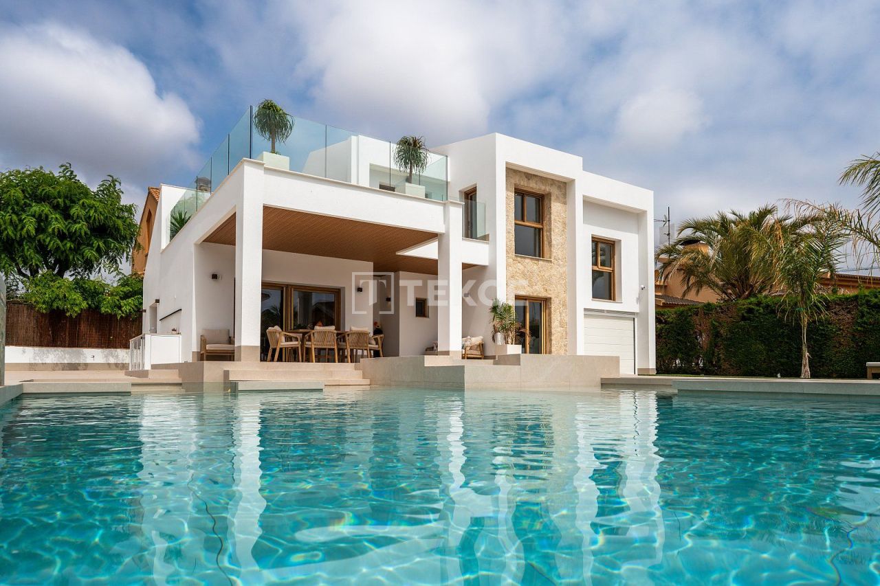 Villa in Orihuela, Spanien, 227 m² - Foto 1