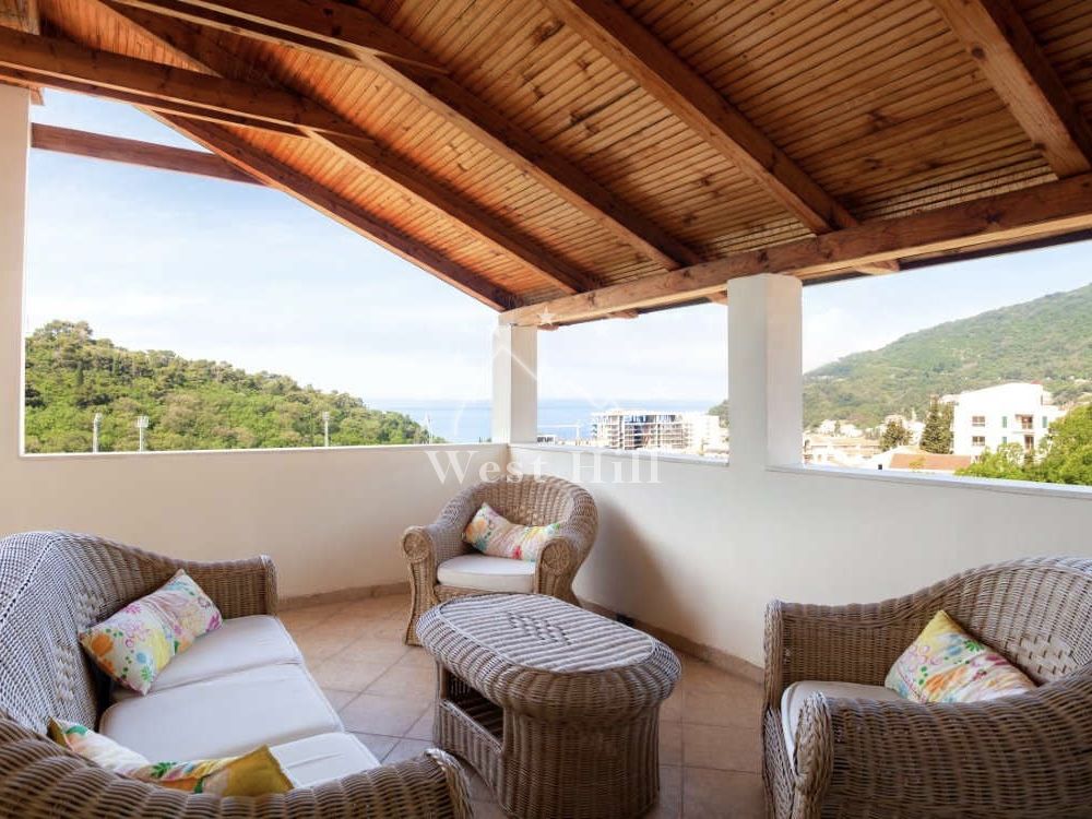 Apartamento en Petrovac, Montenegro, 69 m² - imagen 1