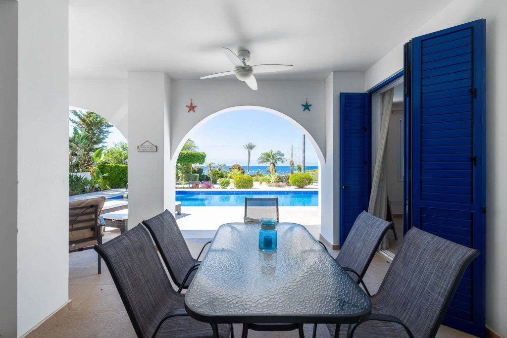 Piso en Pafos, Chipre, 176 m² - imagen 1