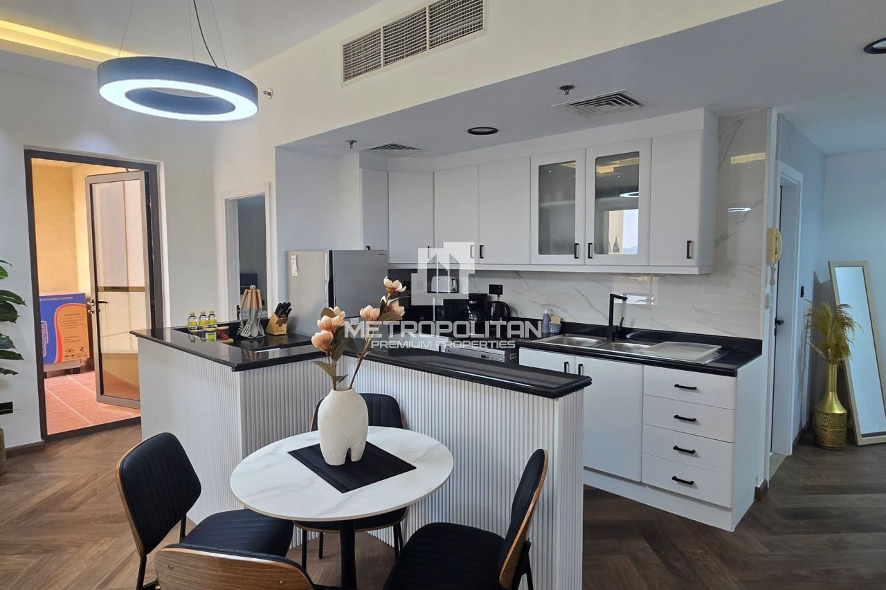 Apartment in Dubai, UAE, 110 m² - picture 3