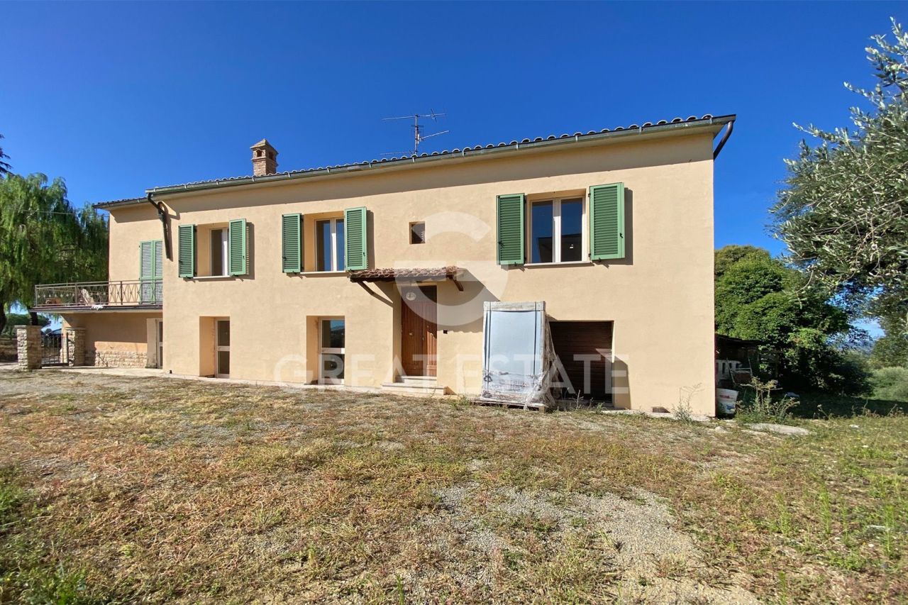 House in Montepulciano, Italy, 125.2 m² - picture 1
