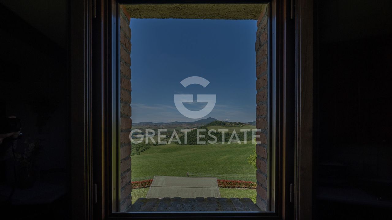 House in Viterbo, Italy, 373.45 m² - picture 18