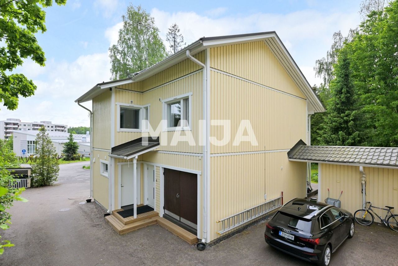 House in Vantaa, Finland, 98 m² - picture 1