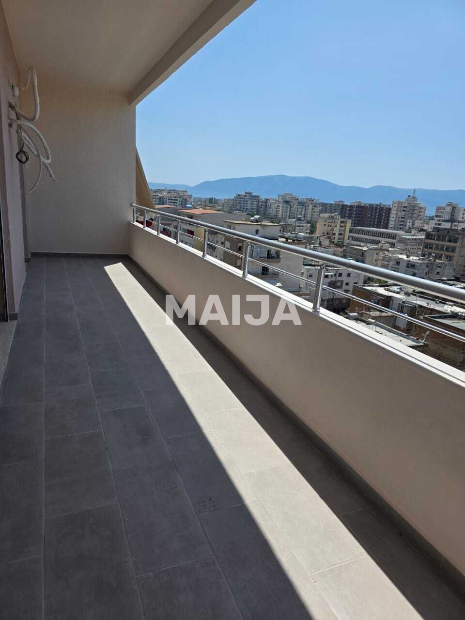 Appartement à Vlora, Albanie, 77 m² - image 1