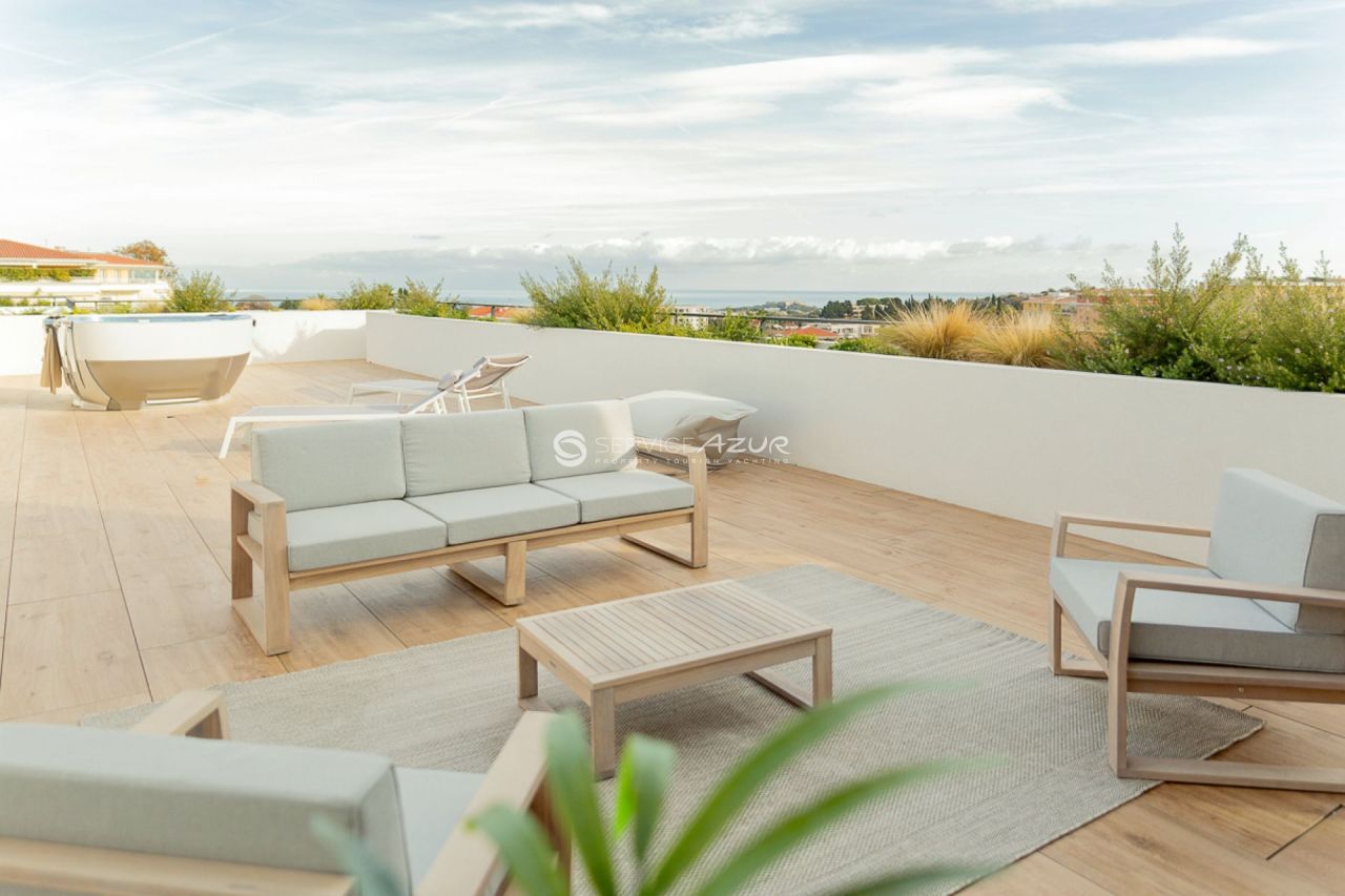 Apartment in Antibes, Frankreich, 95 m² - Foto 1