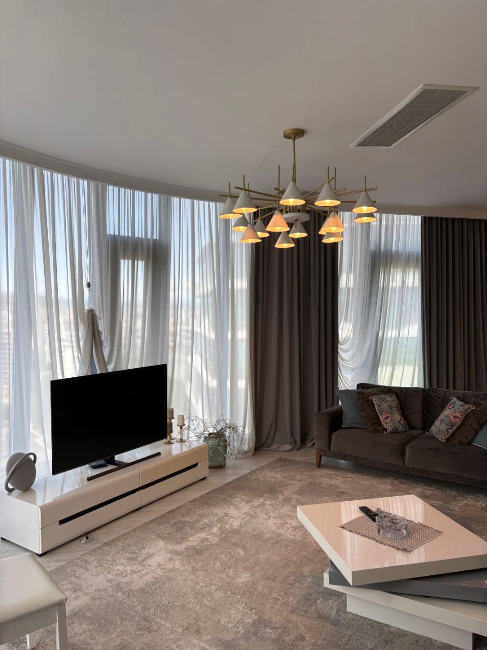 Appartement à Tbilissi, Géorgie, 121 m² - image 1