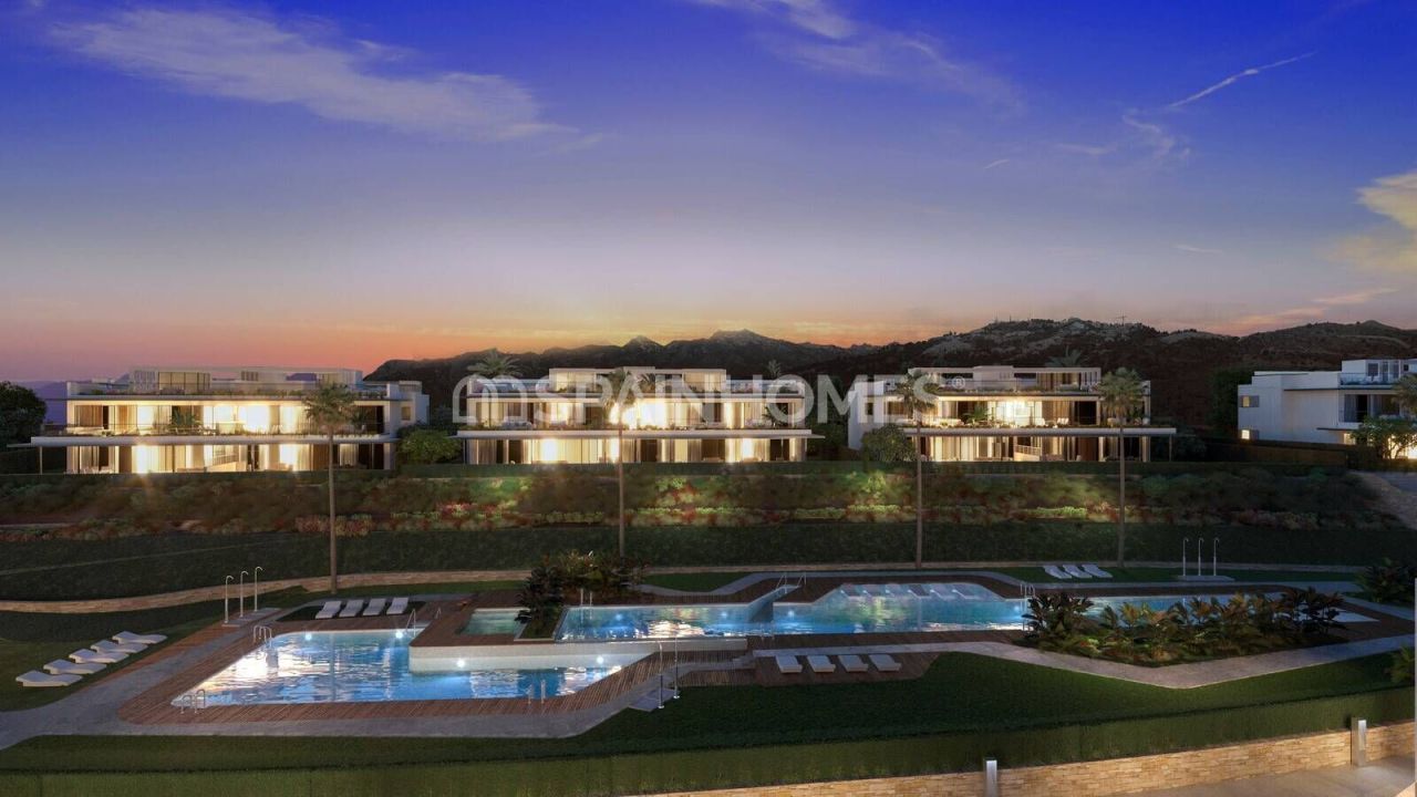 Penthouse in Marbella, Spain, 176 m² - picture 1