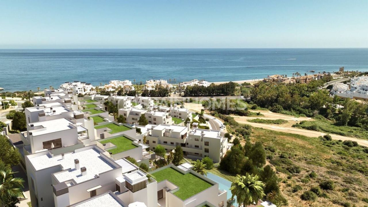 Apartment in Casares, Spain, 123 m² - picture 1