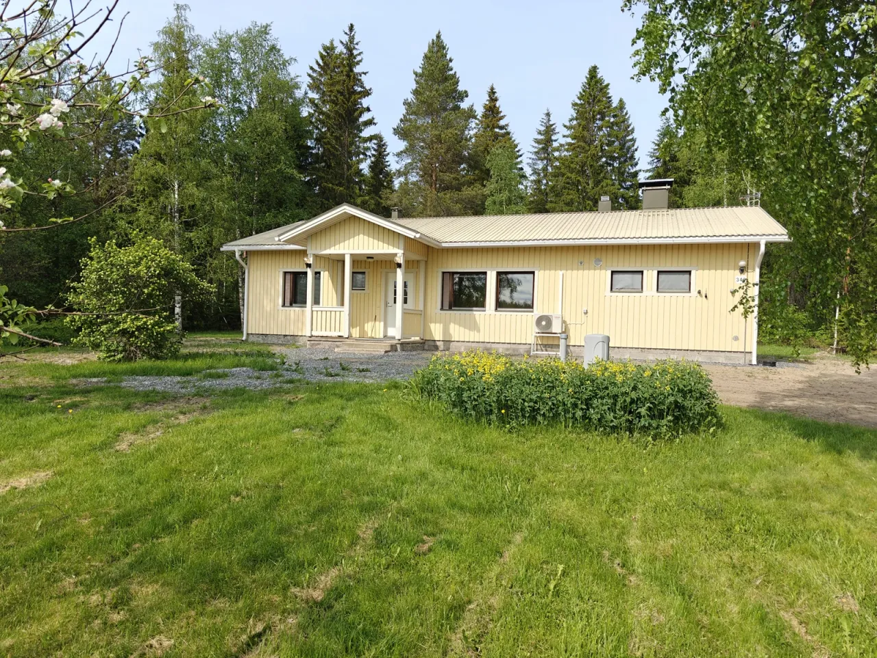 Casa en Kuopio, Finlandia, 105 m² - imagen 1