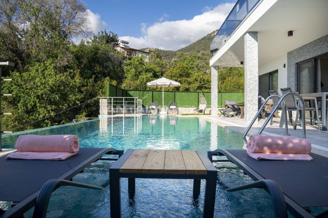 Villa à Fethiye, Turquie, 290 m² - image 9