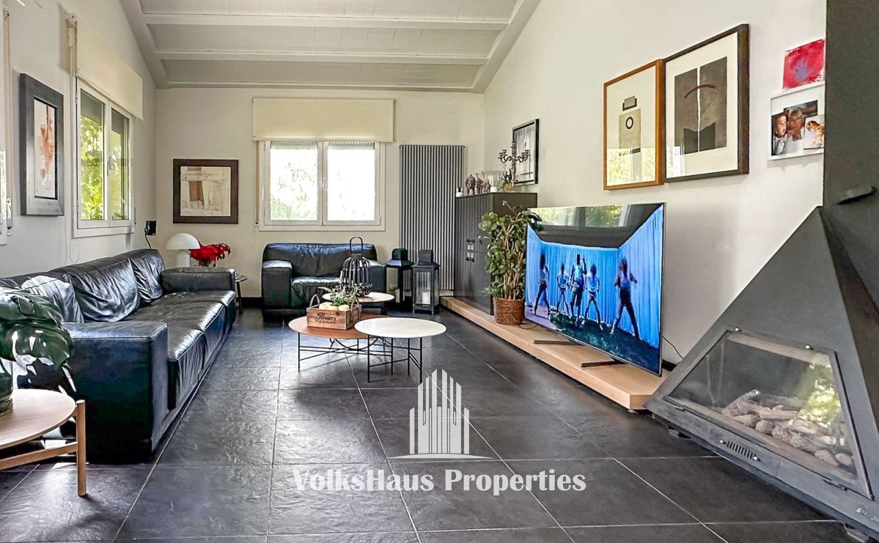 Maison à Mont-roig del Camp, Espagne, 310 m² - image 4