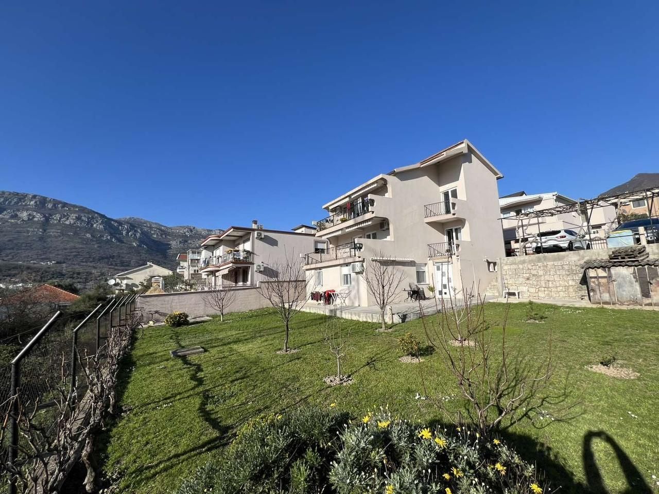 Maison au Bar, Monténégro, 350 m² - image 1