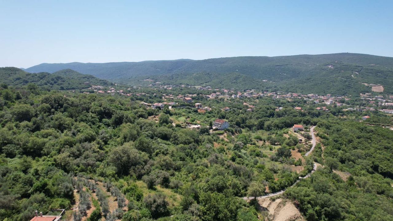 Land in Radanovici, Montenegro, 3 000 m² - picture 8