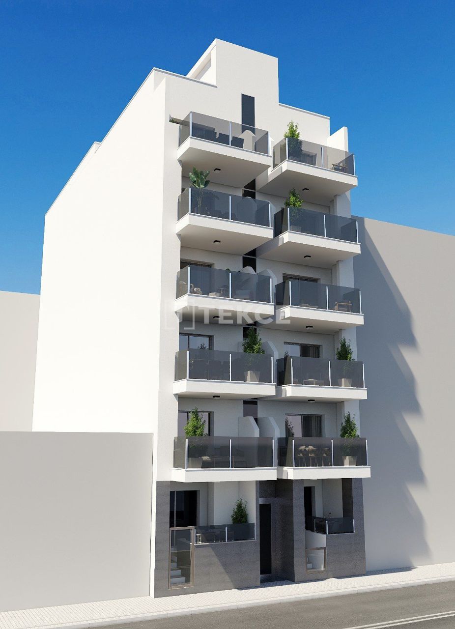 Apartment in Torrevieja, Spain, 109 m² - picture 1