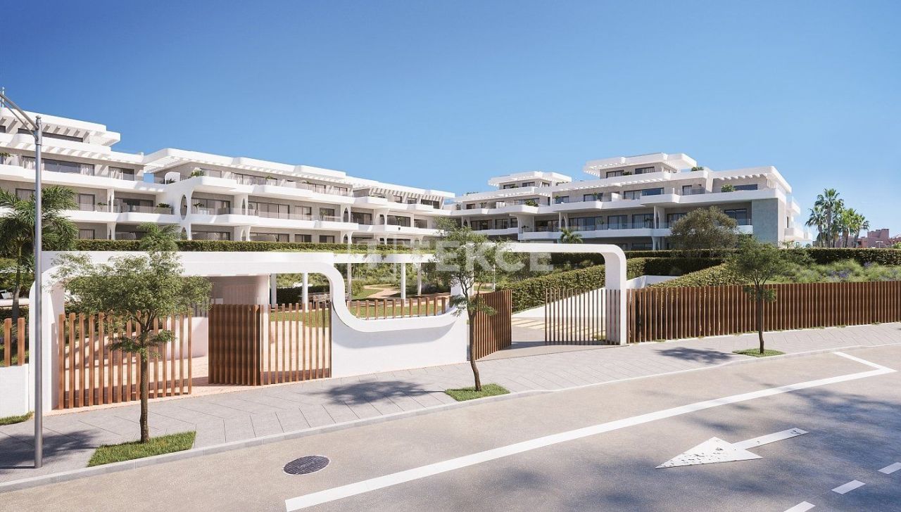 Penthouse in Estepona, Spanien, 98 m² - Foto 1