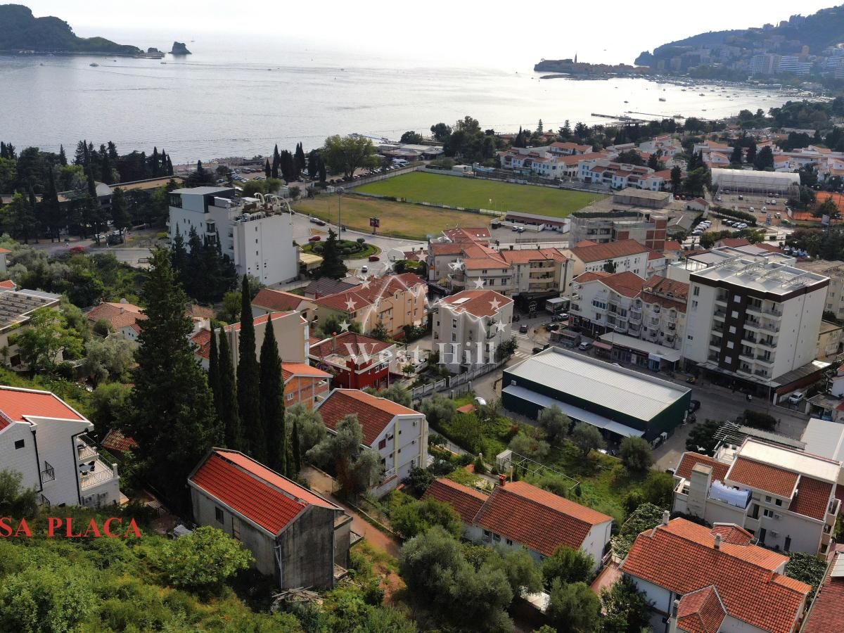 Land in Budva, Montenegro, 1 967 m² - picture 1