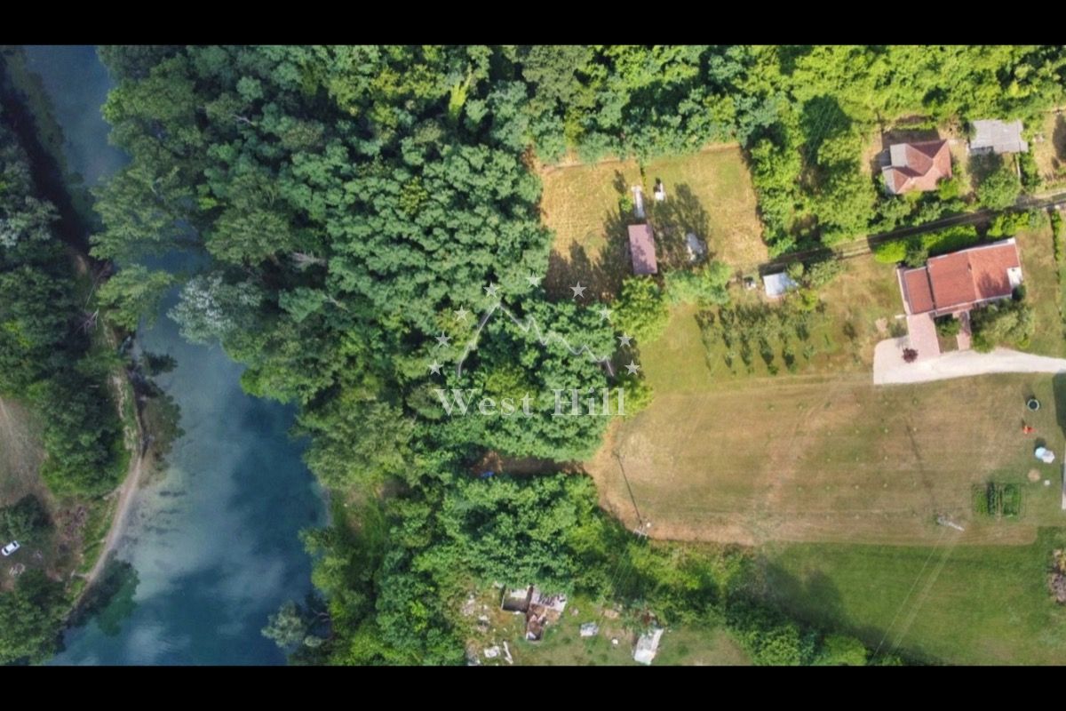 Land in Danilovgrad, Montenegro, 4 430 m² - picture 1