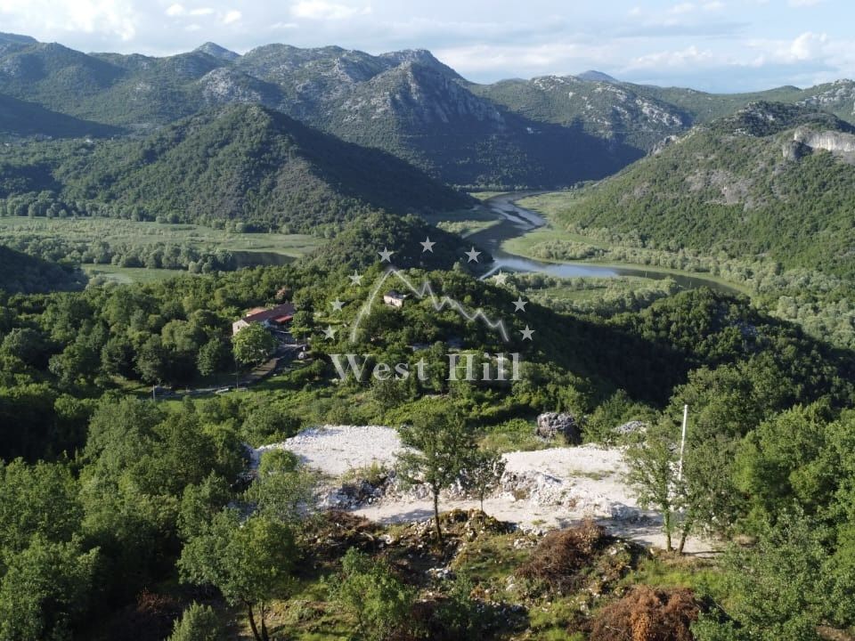Terreno en Virpazar, Montenegro, 9 000 m² - imagen 2