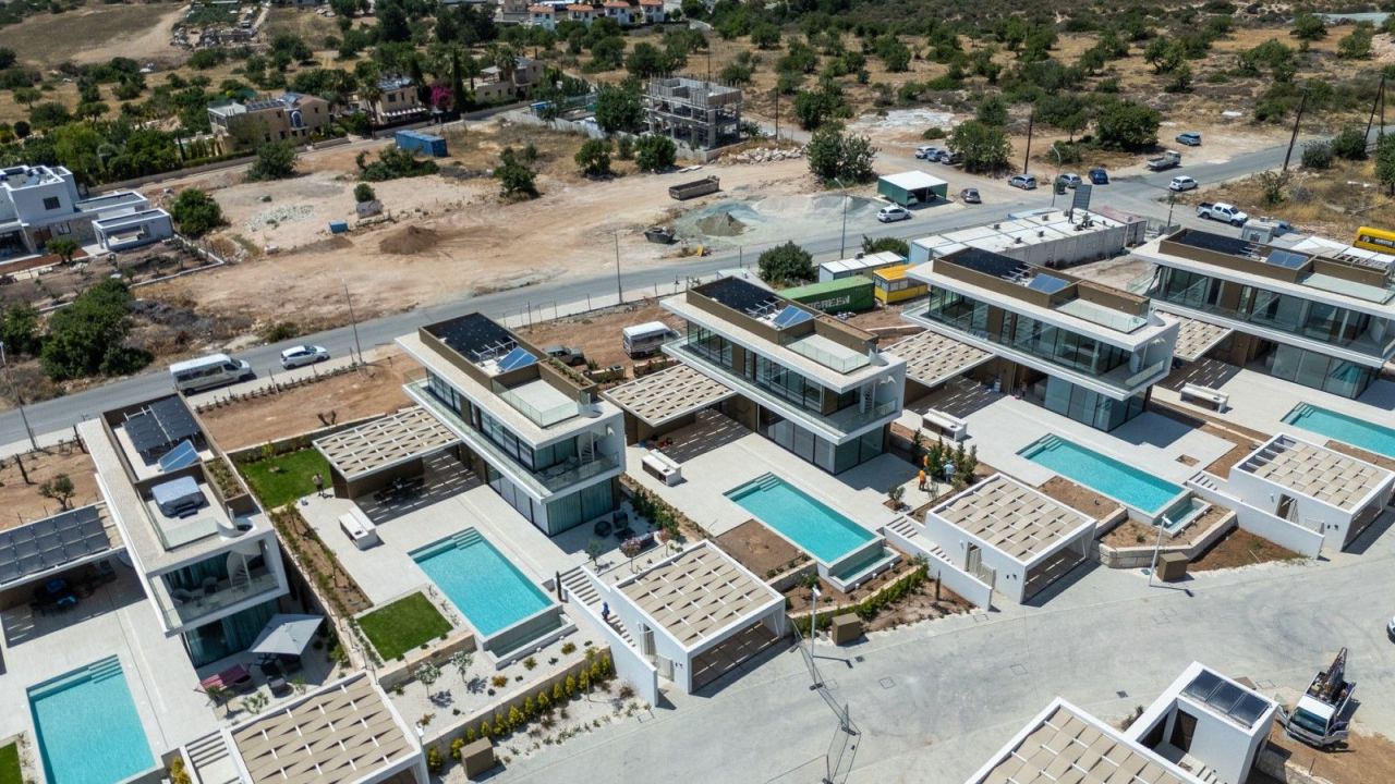 Villa in Paphos, Zypern, 328 m² - Foto 1