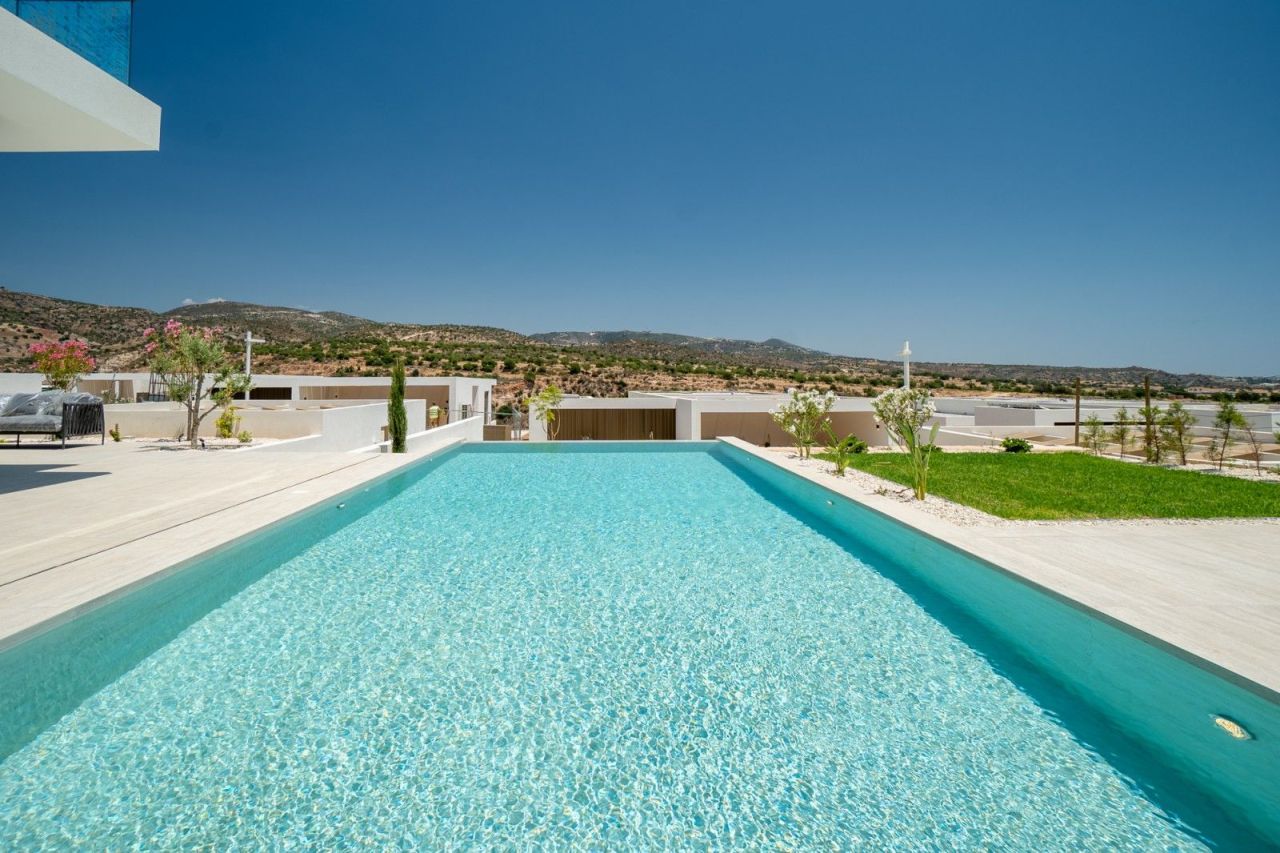 Villa in Paphos, Cyprus, 328 m² - picture 4