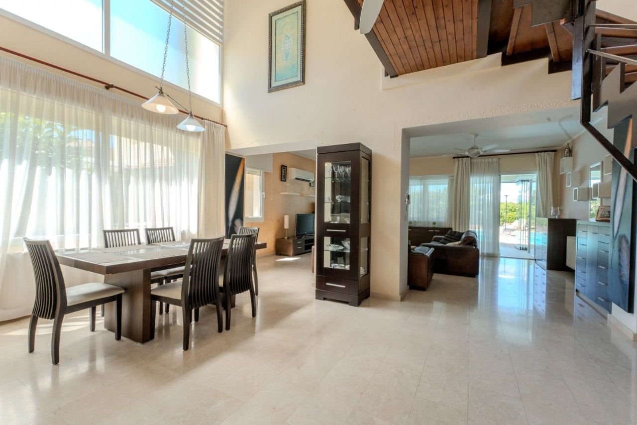 Villa à Paphos, Chypre, 190 m² - image 11