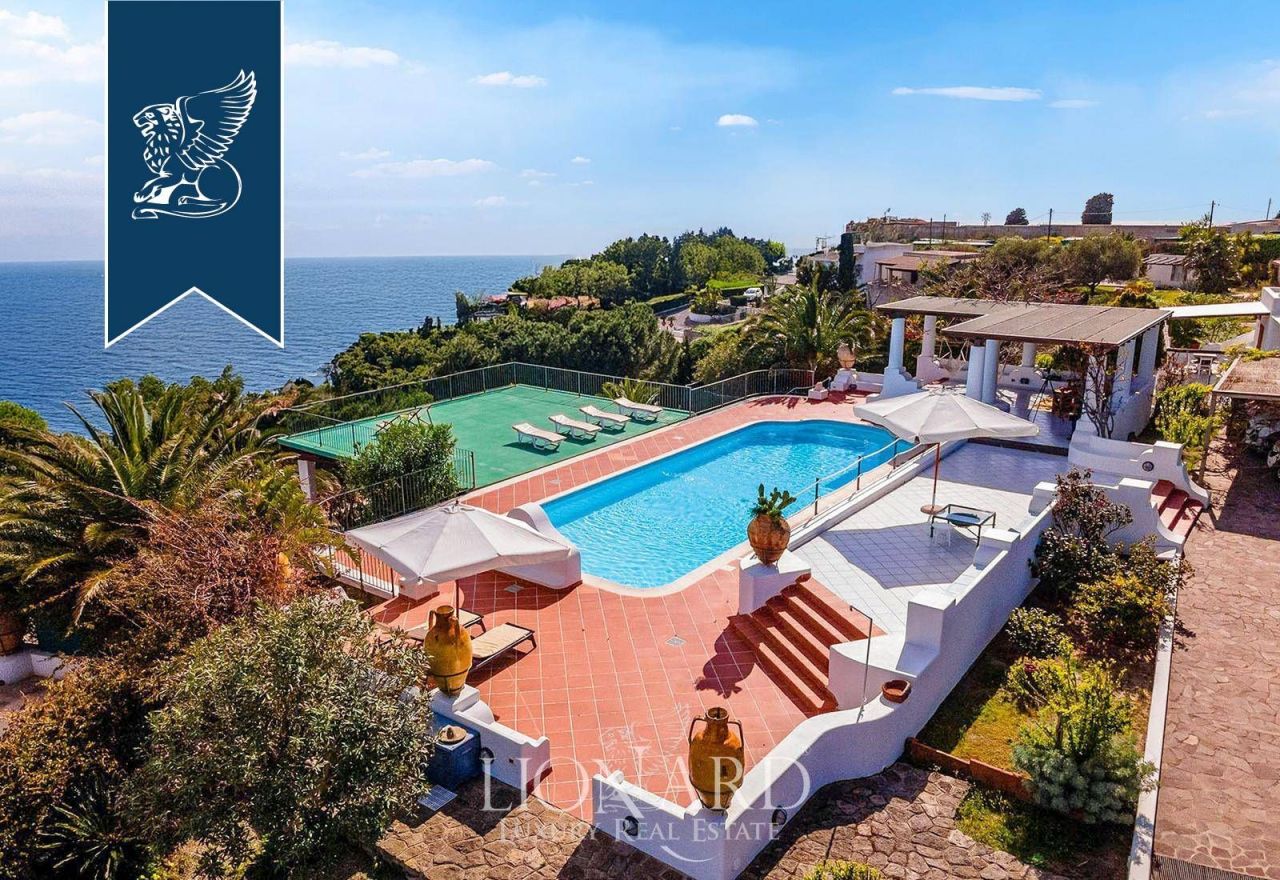 Villa in Lipari, Italien, 700 m² - Foto 1