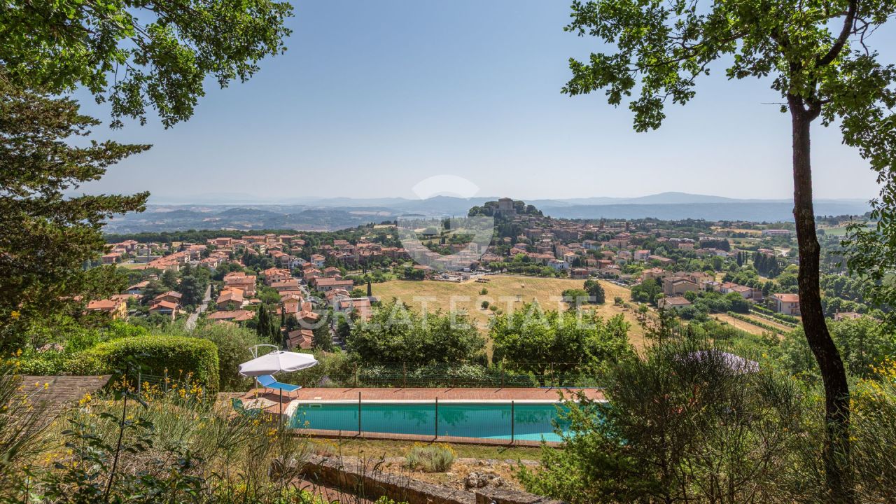 Maison à Sarteano, Italie, 576.7 m² - image 1