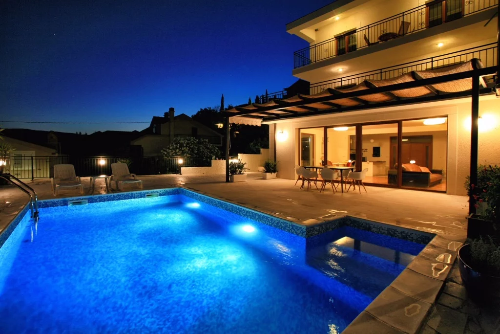 Villa in Herceg-Novi, Montenegro, 402 m² - Foto 1