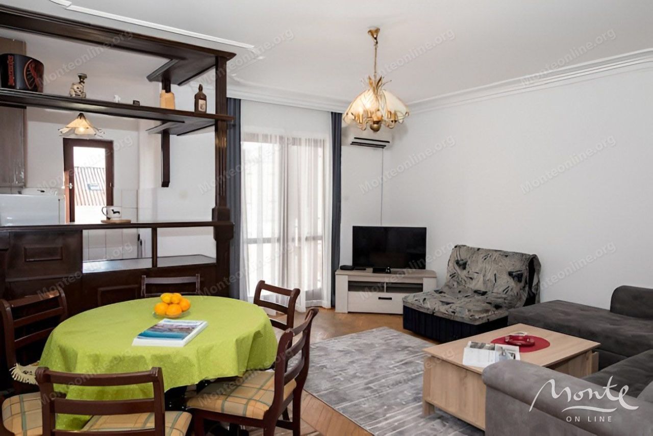 Wohnung in Budva, Montenegro, 57 m² - Foto 1