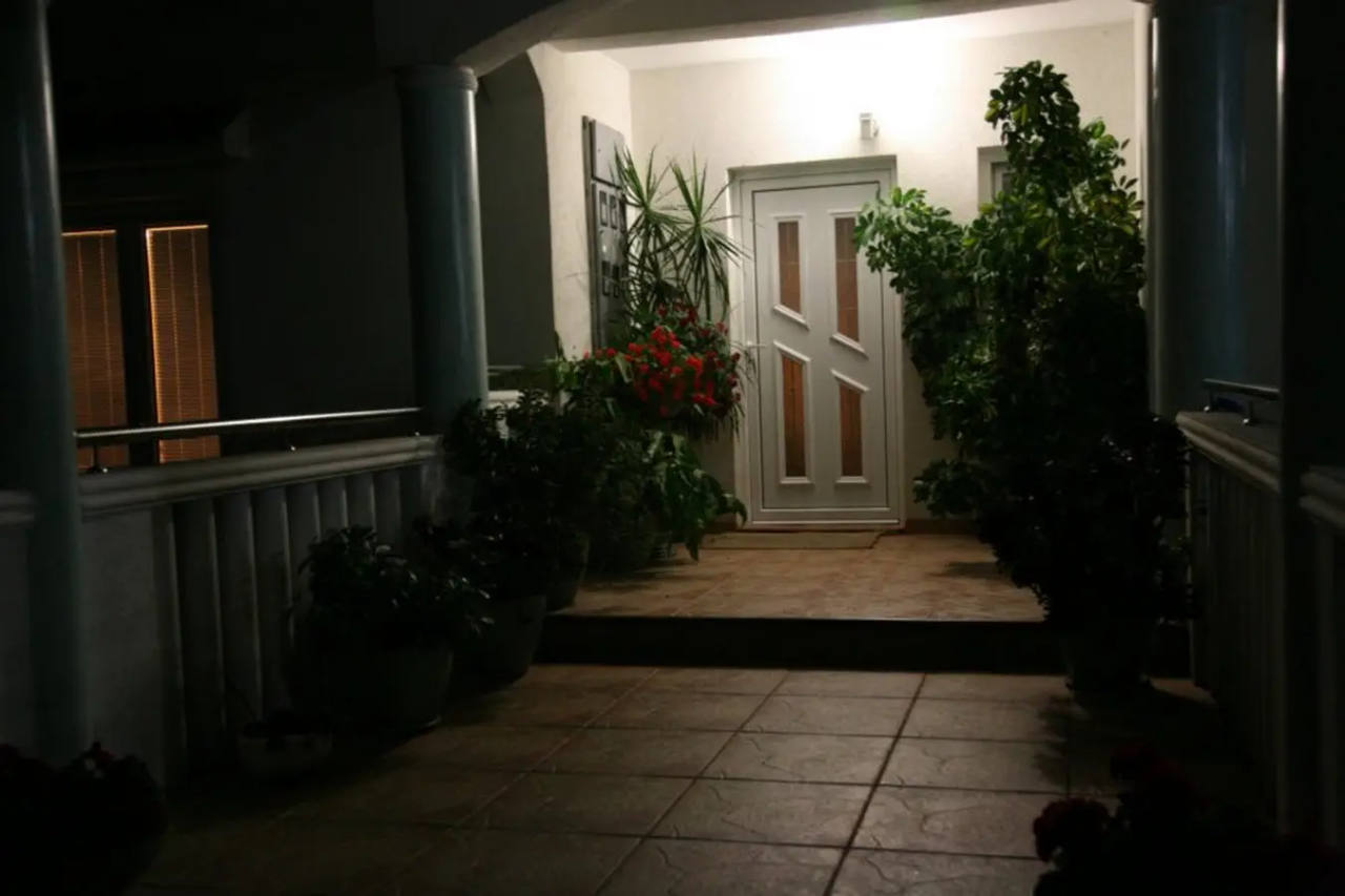 Hotel in Tivat, Montenegro, 570 m² - picture 12