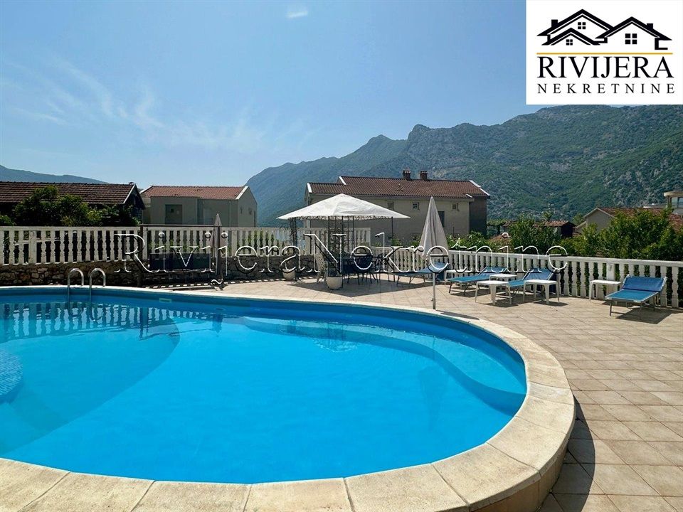 Piso en Risan, Montenegro, 130 m² - imagen 16