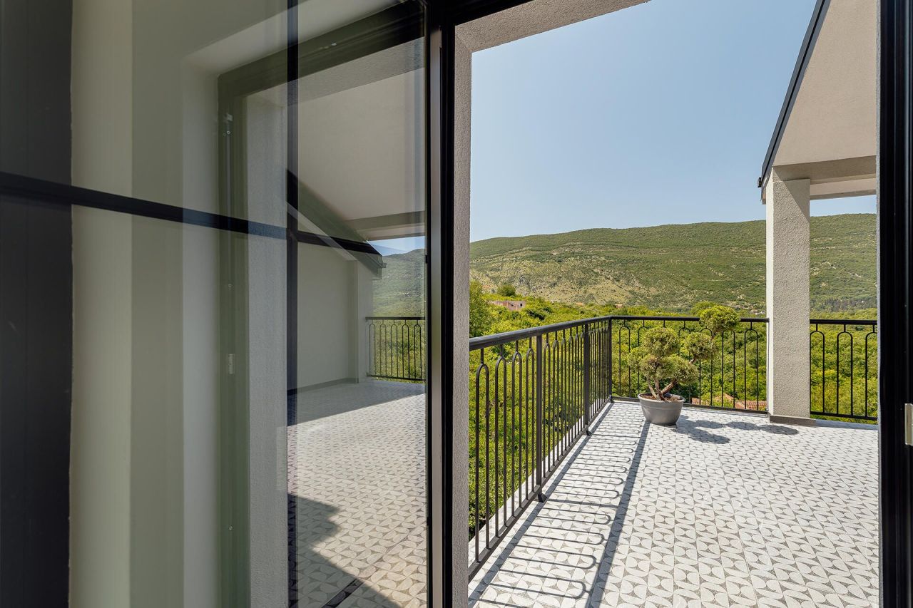 Appartamento a Herceg-Novi, Montenegro, 103 m² - foto 10