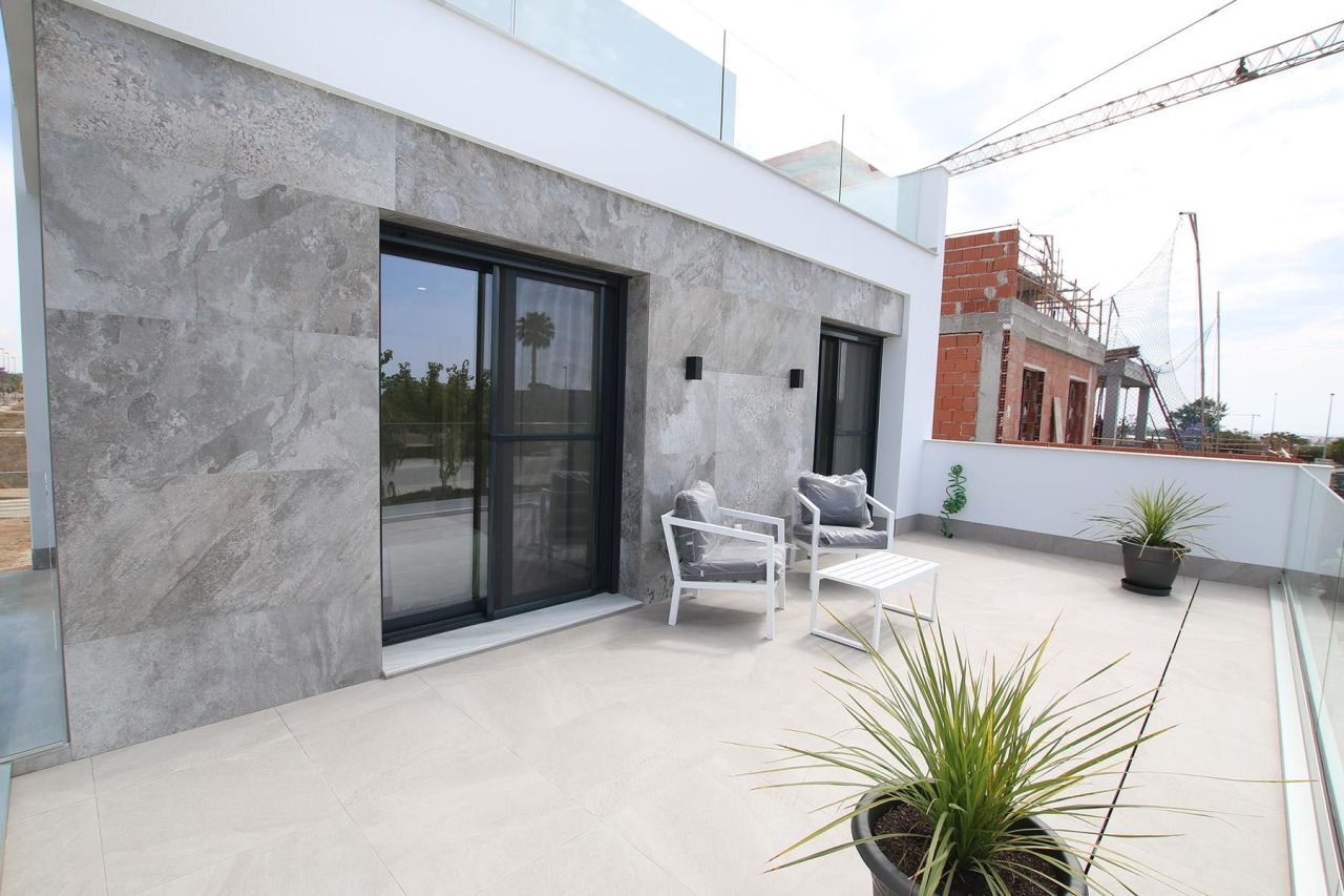 Villa à Pilar de la Horadada, Espagne, 86 m² - image 17