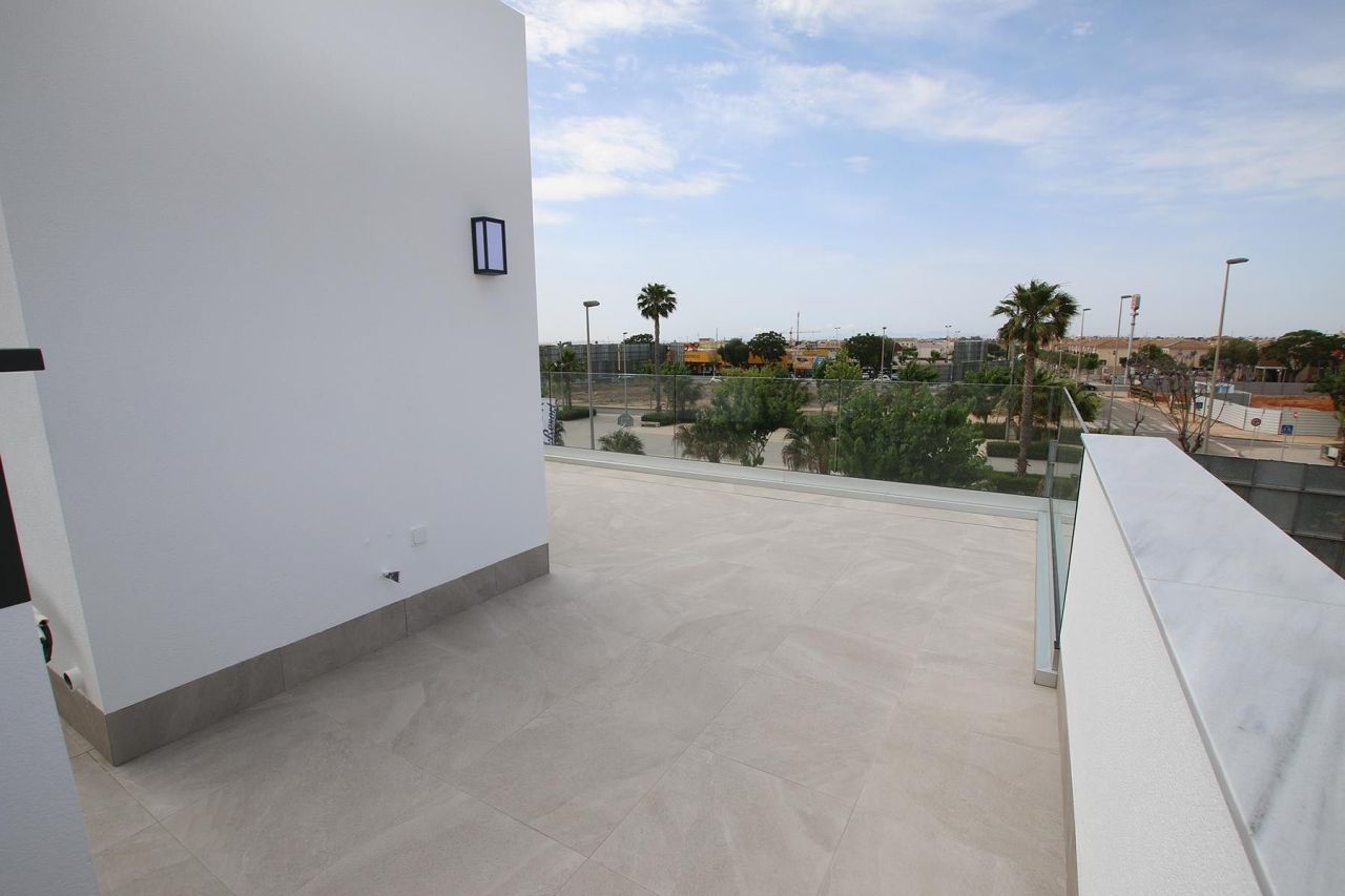 Villa à Pilar de la Horadada, Espagne, 86 m² - image 19