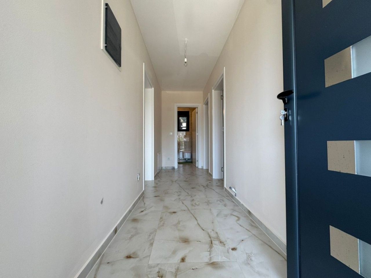 House in Bar, Montenegro, 200 m² - picture 11