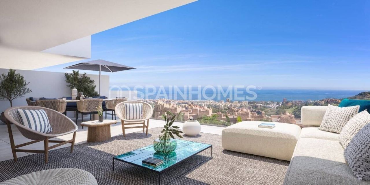 Appartement à Manilva, Espagne, 106 m² - image 1