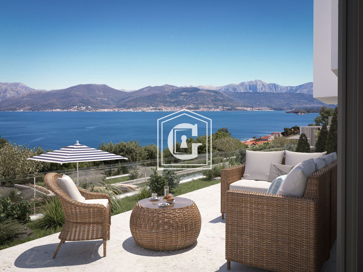 Villa en Krasici, Montenegro, 350 m² - imagen 1
