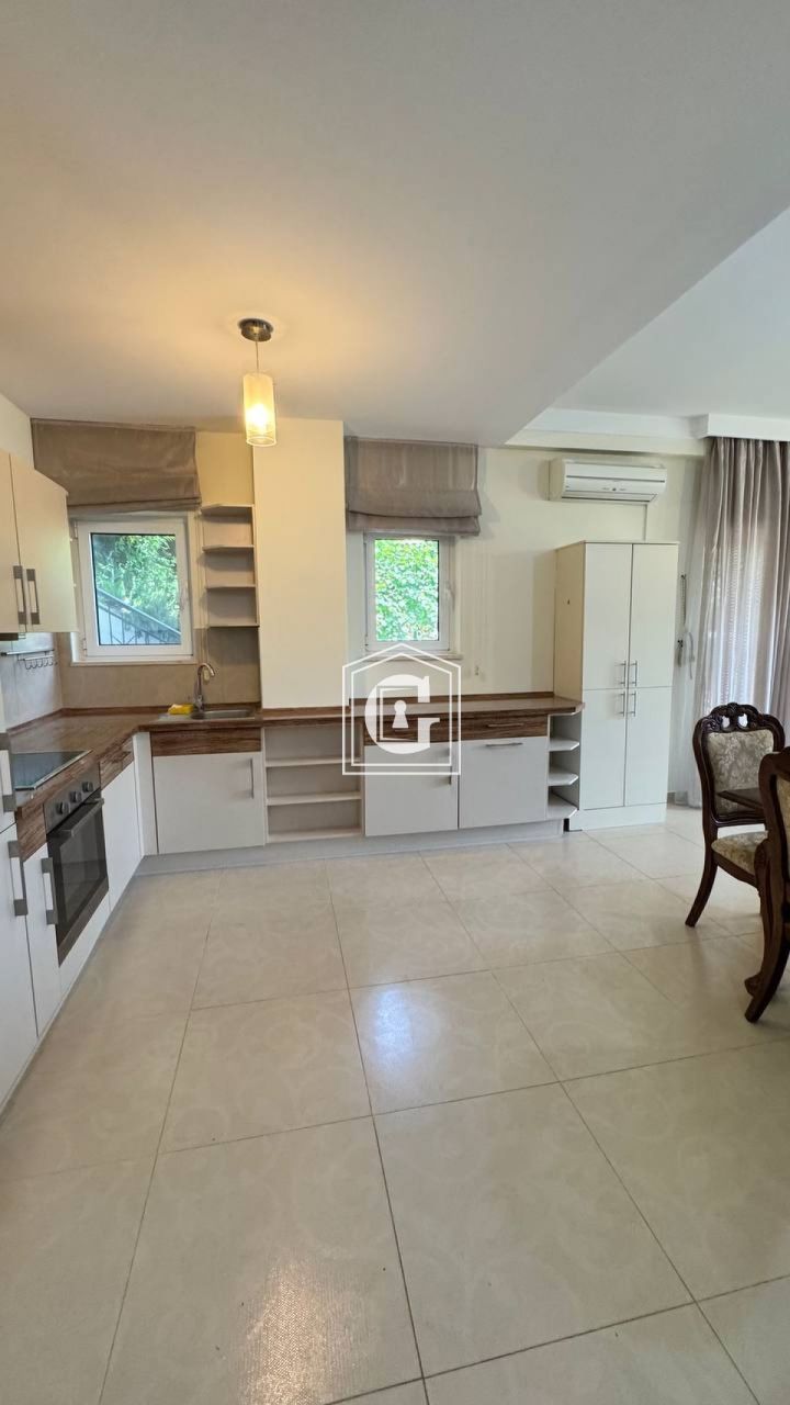 Apartment in Herceg-Novi, Montenegro, 125 m² - picture 2