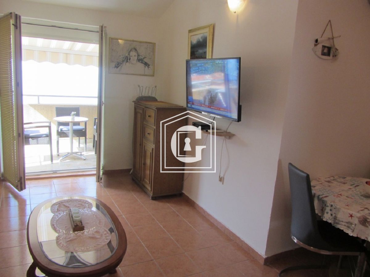 Apartment in Rafailovici, Montenegro, 36 m² - picture 7