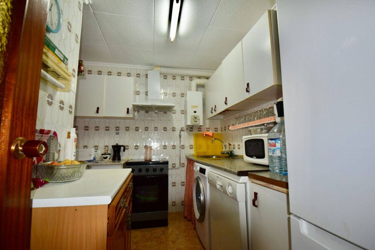 Penthouse in Guardamar del Segura, Spain, 70 m² - picture 5