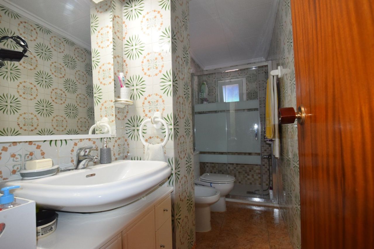 Penthouse in Guardamar del Segura, Spain, 70 m² - picture 9