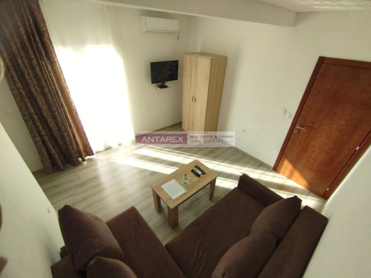 Villa in Sutomore, Montenegro, 180 m² - picture 8