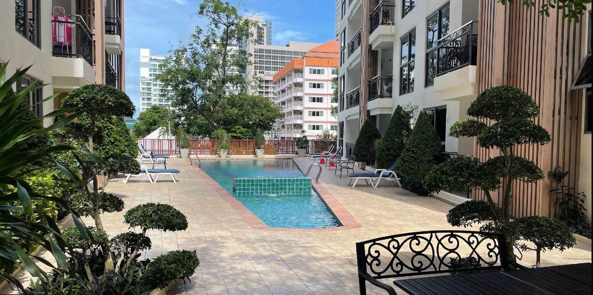 Flat in Pattaya, Thailand, 59 m² - picture 1