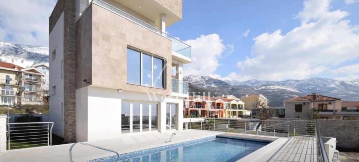House in Becici, Montenegro, 400 m² - picture 1