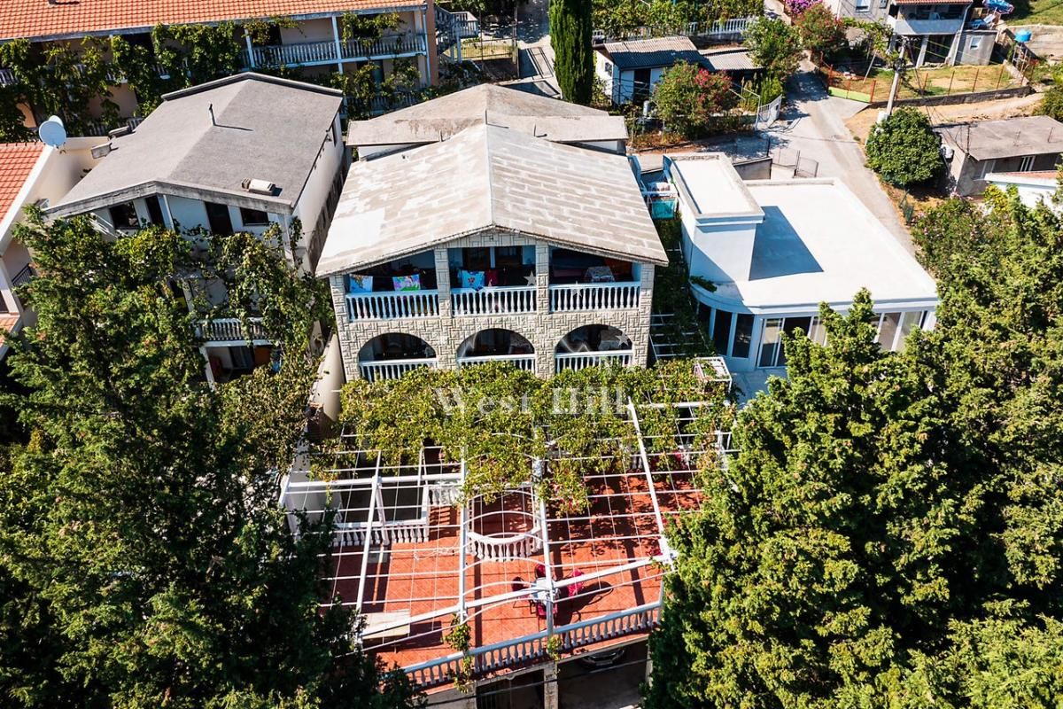 Hotel Zagradje, Montenegro, 360 m² - Foto 1