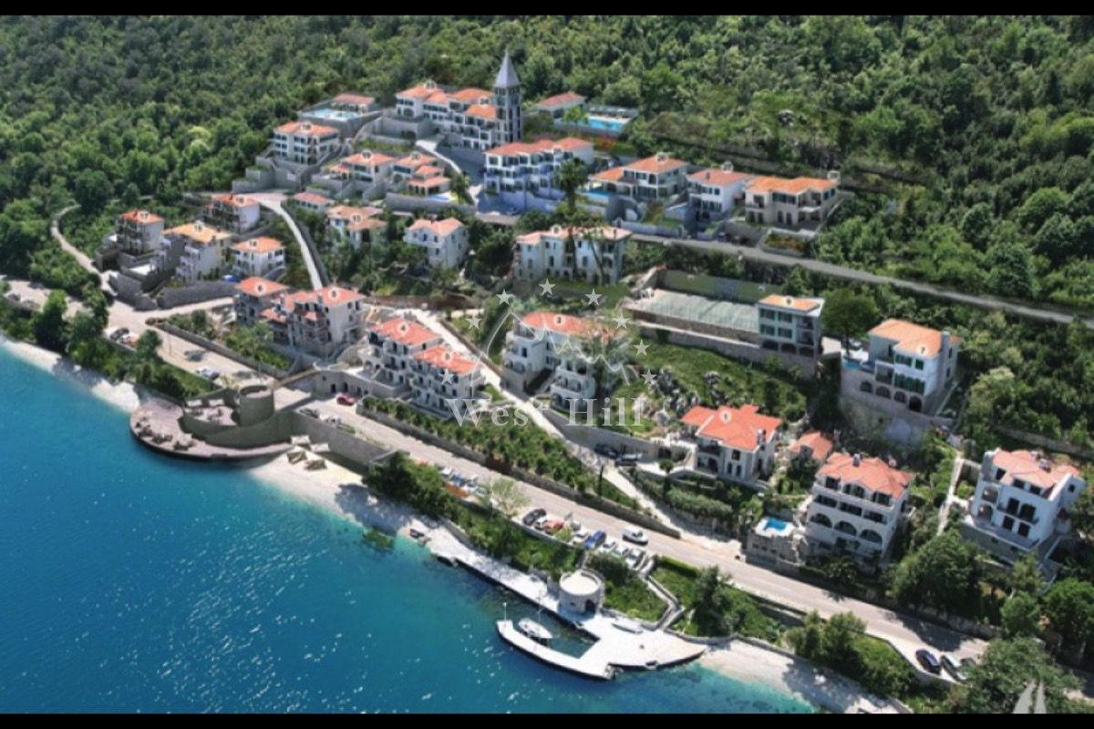 Casa a Kostanjica, Montenegro, 235 m² - foto 5