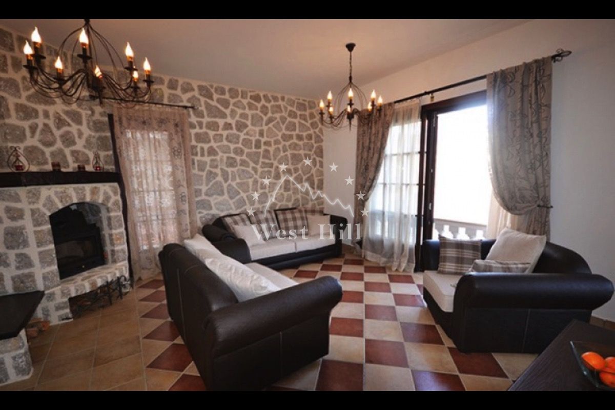 Casa a Kostanjica, Montenegro, 235 m² - foto 9