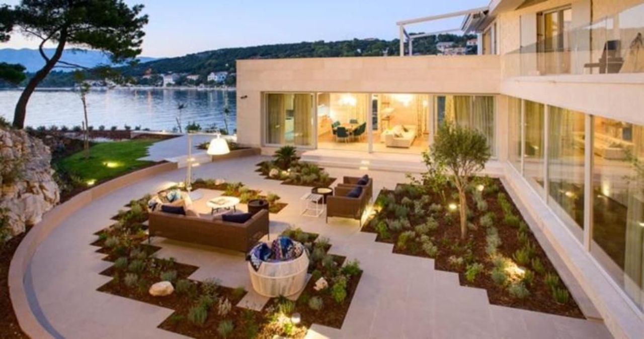 Villa in Brač, Kroatien, 407 m² - Foto 1